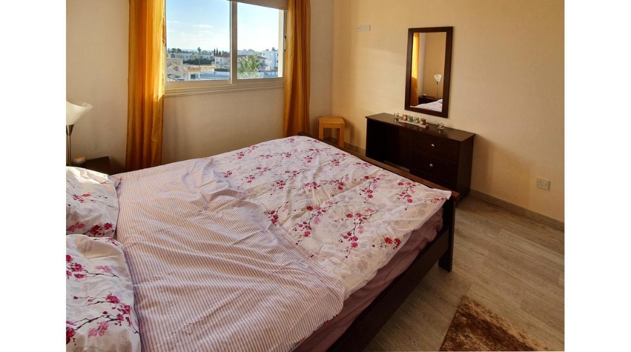 Petras Cozy Nest, 1-Bedroom Apt., Paphos-Universal Eksteriør bilde