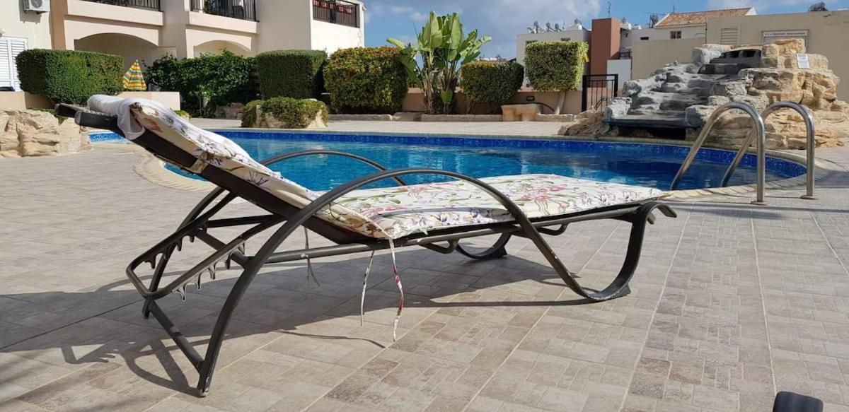 Petras Cozy Nest, 1-Bedroom Apt., Paphos-Universal Eksteriør bilde