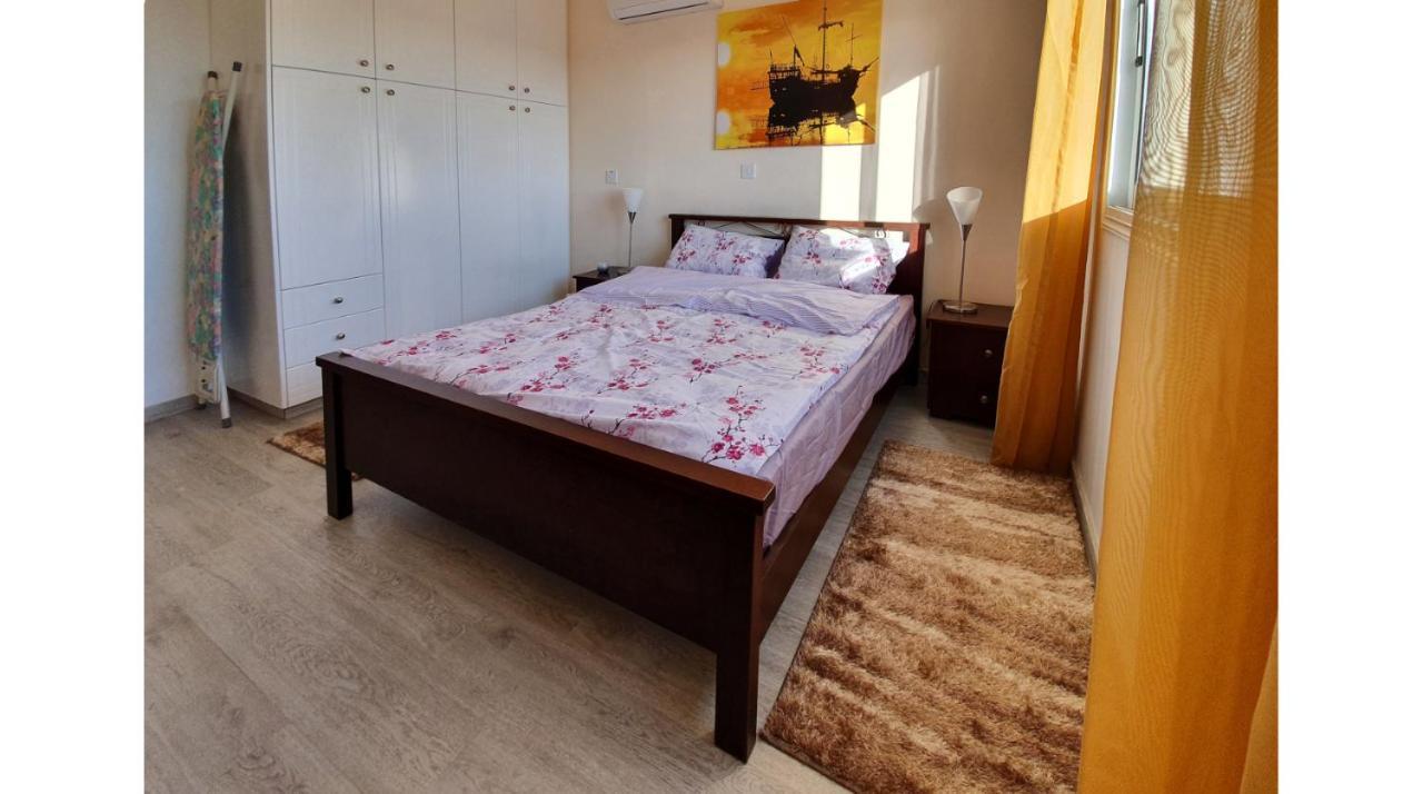 Petras Cozy Nest, 1-Bedroom Apt., Paphos-Universal Eksteriør bilde